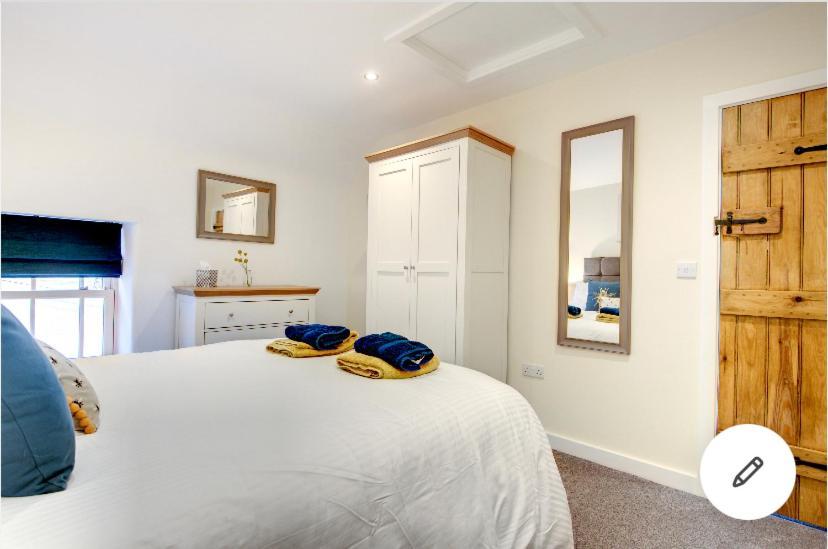 Rustic Retreats Jacks Cottage With Hot Tub & Alpaca Walking Experiences Matlock  Exterior photo